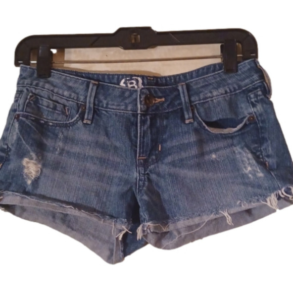 𝅺bullhead shorty shorts.Size 1. Great used condition. Bundle and save 20 %. - Picture 1 of 10